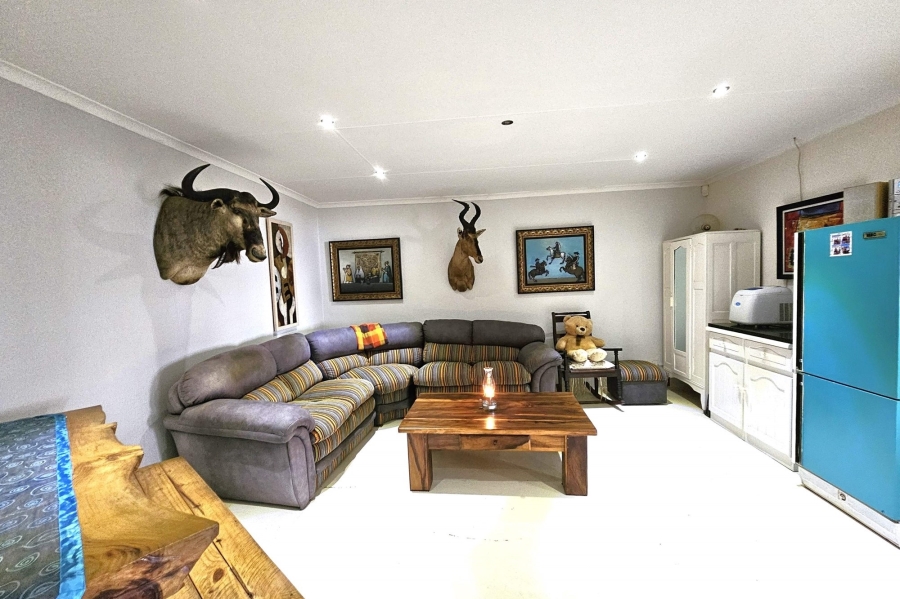 2 Bedroom Property for Sale in Wavecrest Eastern Cape